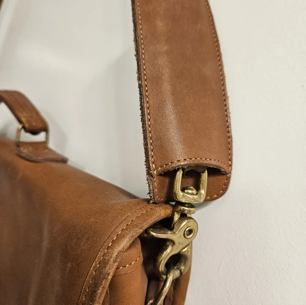 LAST CHANCE Elegant Vintage COACH Brief Case In British Tan Leather